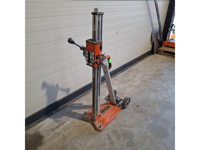 Statief diamantboormachine 250mm ~ husqvarna, ds250, bouwjaar 2019 - afbeelding 2 van  7