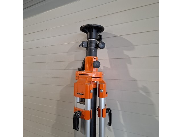 Statief hoogte instelbaar 4m - afbeelding 2 van  3