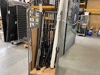 Statieven en projectieschermen - afbeelding 1 van  5