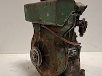 Stationaire motor 2 cilinder, bernard, w10 - afbeelding 3 van  17