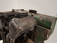 Stationaire motor 2 cilinder, bernard, w10 - afbeelding 13 van  17