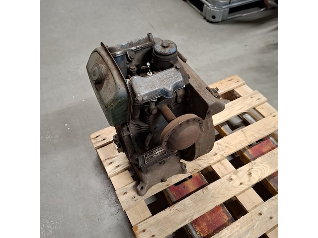 Stationaire motor 2 clinder, bernard, f 110 - afbeelding 2 van  8