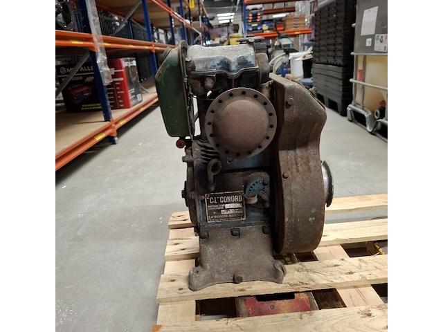 Stationaire motor 2 clinder, bernard, f 110 - afbeelding 3 van  8
