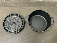 Staub, sürel, braadpannen en bosch silentmixx blender (3x) - afbeelding 2 van  16