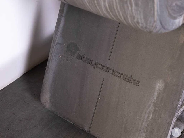Stayconcrete by sacha lakic - betonnen terrasset (3x) - afbeelding 8 van  8