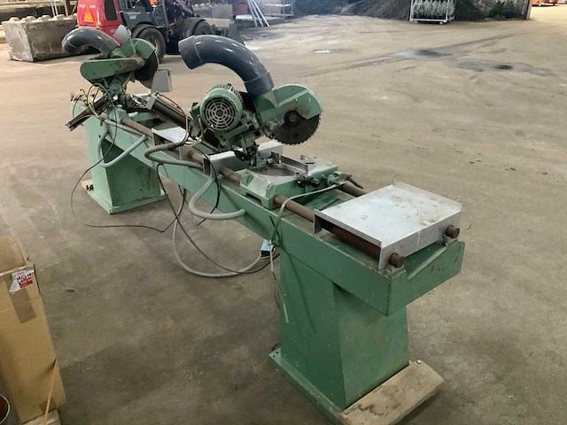 Stb sd.21 dubbele verstek afkortcirkelzaagmachine - afbeelding 4 van  8
