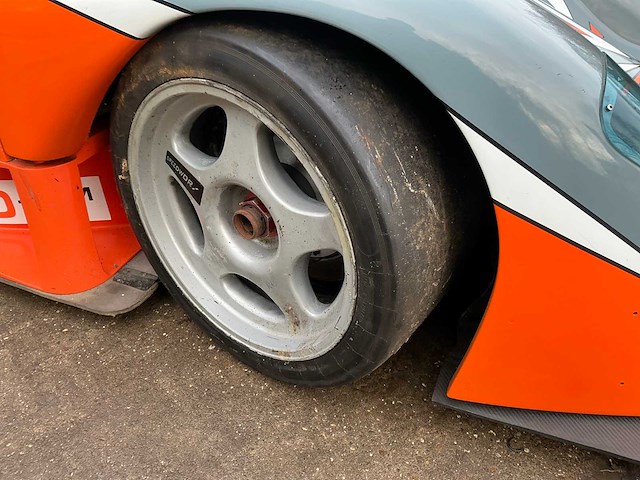 Stealth b6 – gt2 raceauto – 6.0l ford/panoz v8 – 680 pk – 950 kg – hewland 6-speed - afbeelding 12 van  47