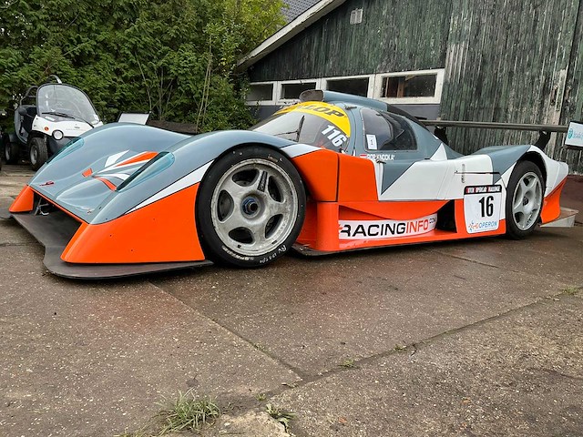 Stealth b6 – gt2 raceauto – 6.0l ford/panoz v8 – 680 pk – 950 kg – hewland 6-speed - afbeelding 1 van  47