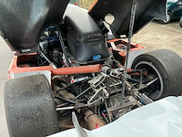 Stealth b6 – gt2 raceauto – 6.0l ford/panoz v8 – 680 pk – 950 kg – hewland 6-speed - afbeelding 22 van  47