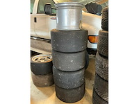 Stealth b6 – gt2 raceauto – 6.0l ford/panoz v8 – 680 pk – 950 kg – hewland 6-speed - afbeelding 37 van  47