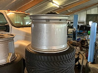 Stealth b6 – gt2 raceauto – 6.0l ford/panoz v8 – 680 pk – 950 kg – hewland 6-speed - afbeelding 39 van  47