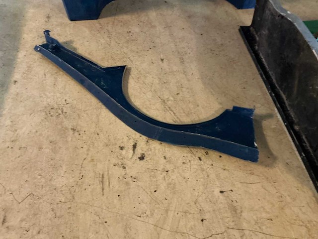 Stealth b6 – gt2 raceauto – 6.0l ford/panoz v8 – 680 pk – 950 kg – hewland 6-speed - afbeelding 42 van  47