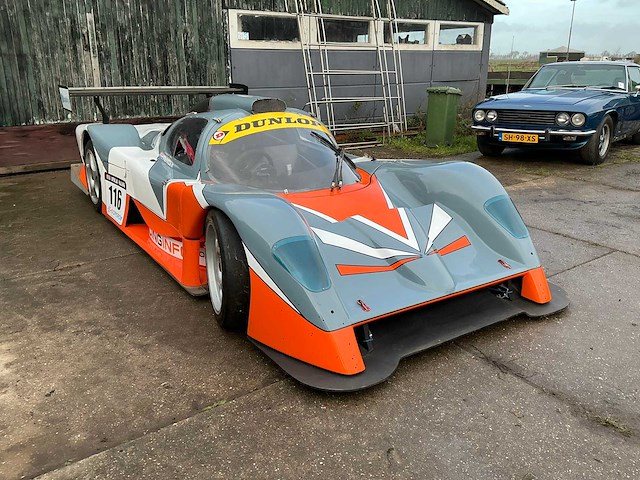 Stealth b6 – gt2 raceauto – 6.0l ford/panoz v8 – 680 pk – 950 kg – hewland 6-speed - afbeelding 15 van  47