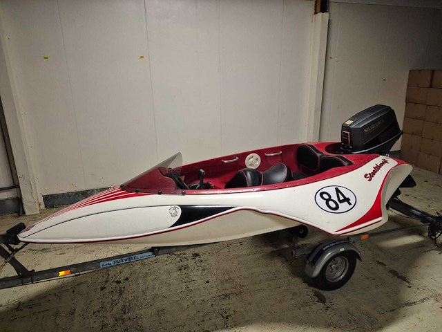 Stealthcraft - + 65 pk suzuki - race - speedboot met freewheel trailer - afbeelding 1 van  24