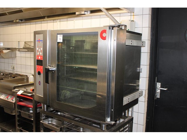 Steamer convotherm osp met rvs onderstel met diverse gastronorm bakken. - afbeelding 2 van  5