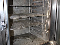 Steamer convotherm osp met rvs onderstel met diverse gastronorm bakken. - afbeelding 5 van  5