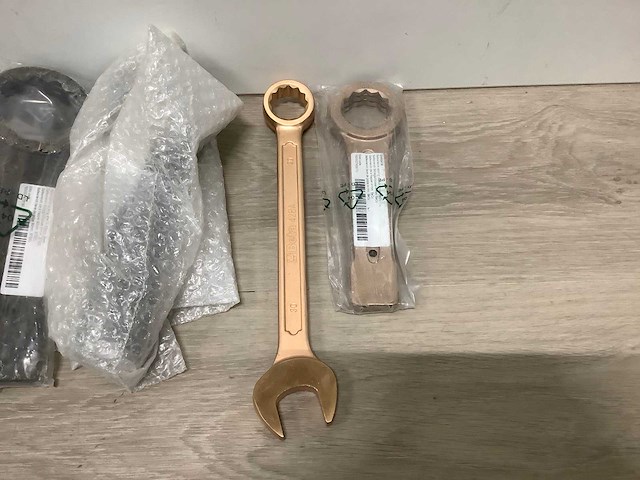 Steek- en ringsleutel (16x) - afbeelding 2 van  3