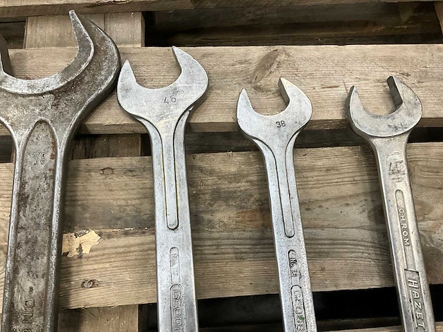 Steek- en ringsleutel (7x) - afbeelding 1 van  6