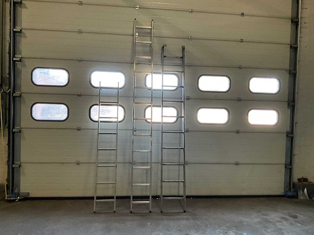Steekladder (3x) - afbeelding 1 van  3