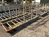 Steektrap - afbeelding 2 van  2