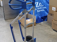 Steekwagen aarnoudse expresse. - afbeelding 2 van  3