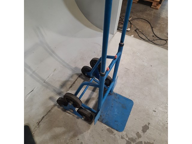 Steekwagen en traploper - afbeelding 5 van  8