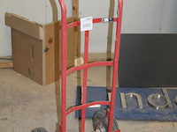 Steekwagen met luchtbanden en maximale belasting 150 kg. - afbeelding 2 van  2