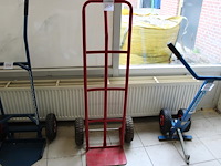 Steekwagen met luchtbanden. - afbeelding 1 van  2