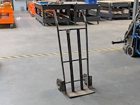 Steekwagen met massieve banden