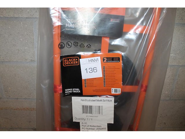 Steekwagen op luchtbanden banden black & decker. - afbeelding 2 van  2