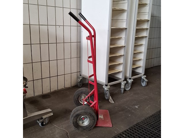 Steekwagen op luchtbanden - afbeelding 4 van  6