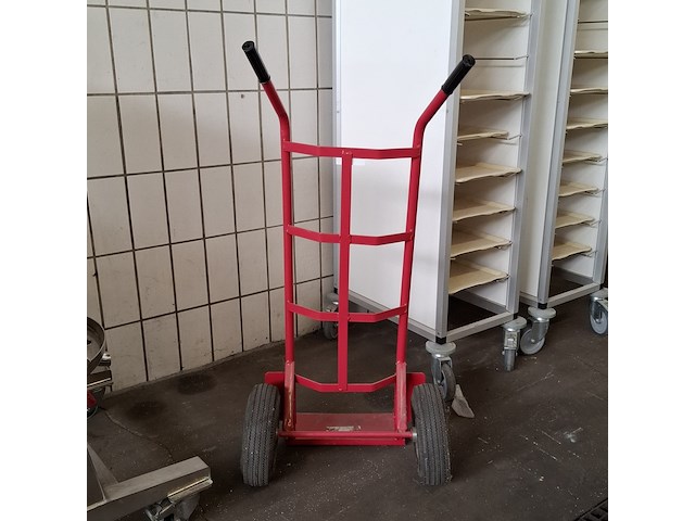 Steekwagen op luchtbanden - afbeelding 5 van  6
