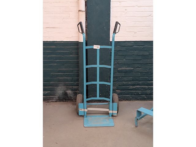 Steekwagen op luchtbanden - afbeelding 2 van  5