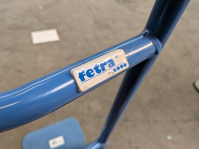 Steekwagen op massieve banden fetra - afbeelding 6 van  7