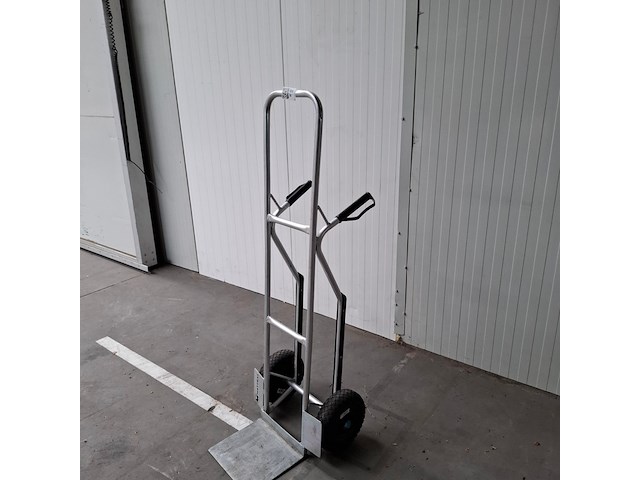Steekwagen op massieve banden mattral - afbeelding 3 van  3