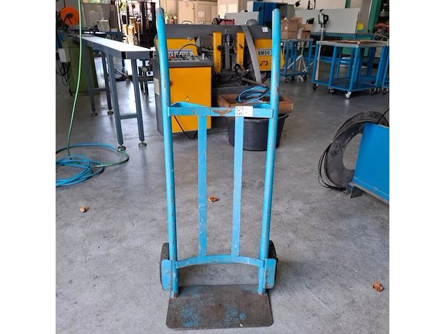 Steekwagen op massieve banden - afbeelding 1 van  3