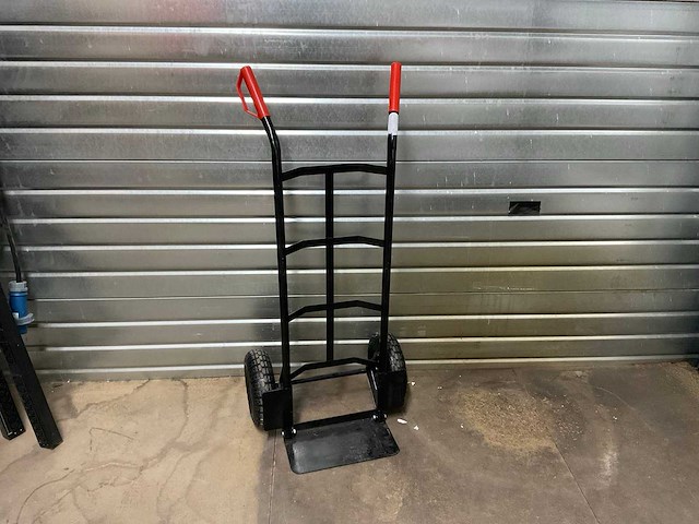 Steekwagen steekwagen - afbeelding 1 van  2