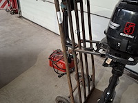 Steekwagen voor buitenboordmotoren - afbeelding 1 van  4