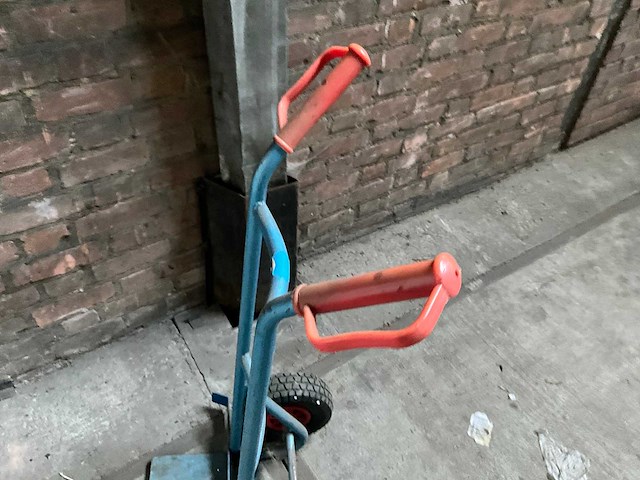 Steekwagen v.v. luchtbanden - afbeelding 3 van  3