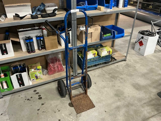 Steekwagen - afbeelding 1 van  2