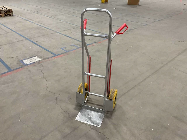 Steekwagen - afbeelding 1 van  1