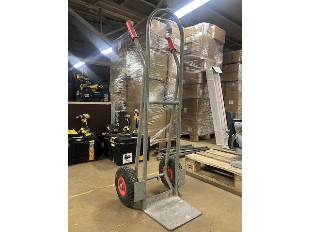 Steekwagen - afbeelding 1 van  3