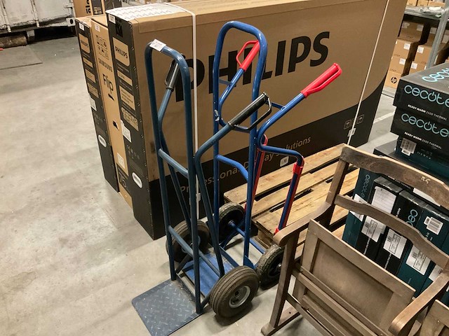 Steekwagens (2x) - afbeelding 1 van  2