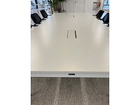 Steelcase - 8 persoons conferentie set 320x140 + vloerkleed - afbeelding 7 van  25