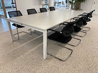 Steelcase - 8 persoons conferentie set 320x140 + vloerkleed - afbeelding 12 van  25