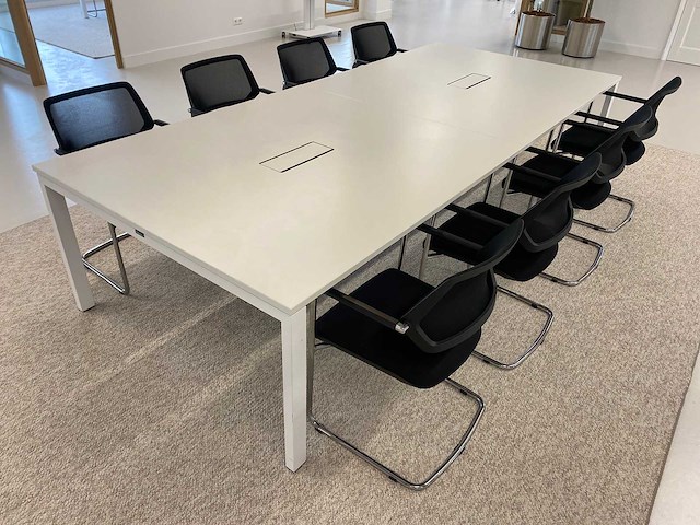 Steelcase - 8 persoons conferentie set 320x140 + vloerkleed - afbeelding 22 van  25