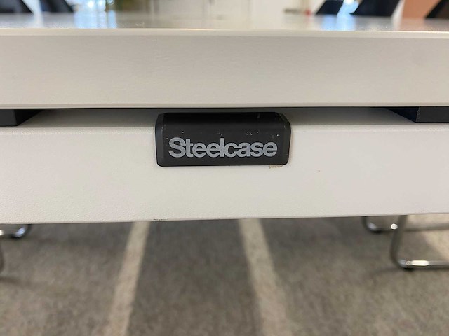 Steelcase - 8 persoons conferentie set + vloerkleed - afbeelding 6 van  25