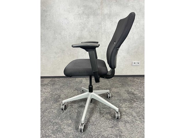 Steelcase - ergonomische bureaustoel - afbeelding 2 van  12