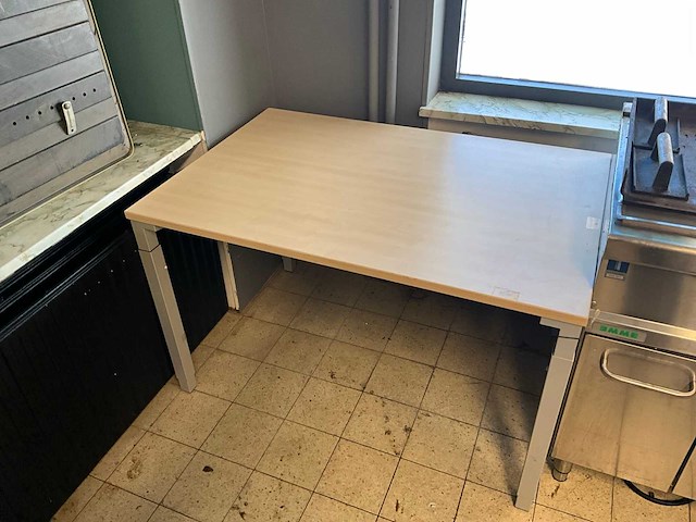 Steelcase kantinetafel (2x) - afbeelding 2 van  7