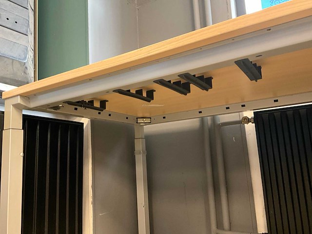 Steelcase kantinetafel (2x) - afbeelding 4 van  7